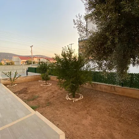 Embrace The Sea And Nature In Akbuek! Appartement